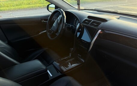 Toyota Camry, 2015 год, 1 950 000 рублей, 21 фотография