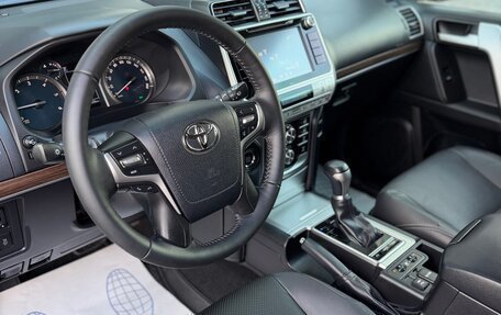 Toyota Land Cruiser Prado 150 рестайлинг 2, 2018 год, 4 560 000 рублей, 19 фотография