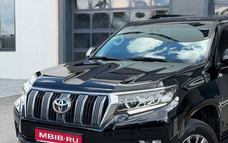 Toyota Land Cruiser Prado 150 рестайлинг 2, 2018 год, 4 560 000 рублей, 15 фотография