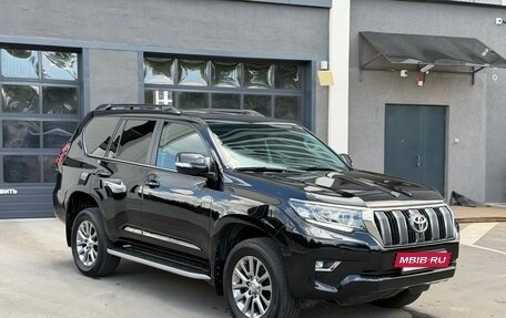 Toyota Land Cruiser Prado 150 рестайлинг 2, 2018 год, 4 560 000 рублей, 11 фотография