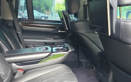 Lexus LX III, 2017 год, 12 000 000 рублей, 16 фотография