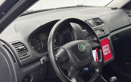 Skoda Fabia II, 2011 год, 900 000 рублей, 16 фотография