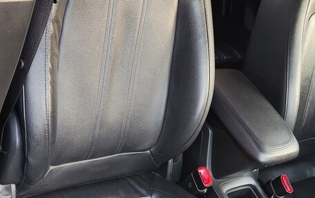 Opel Antara I, 2013 год, 1 300 000 рублей, 24 фотография