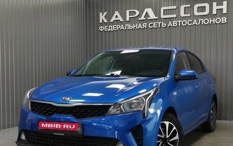 KIA Rio IV, 2021 год, 1 740 000 рублей, 1 фотография