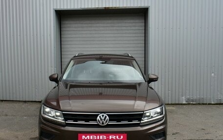 Volkswagen Tiguan II, 2017 год, 2 299 000 рублей, 2 фотография