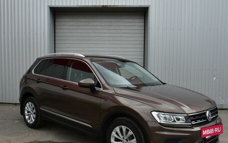 Volkswagen Tiguan II, 2017 год, 2 299 000 рублей, 3 фотография