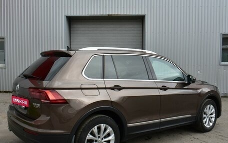 Volkswagen Tiguan II, 2017 год, 2 299 000 рублей, 6 фотография