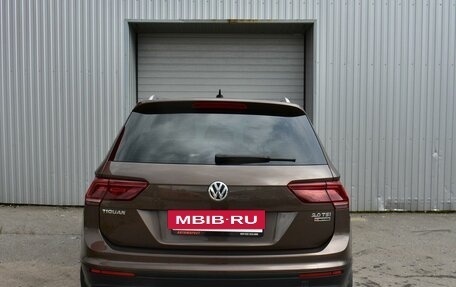 Volkswagen Tiguan II, 2017 год, 2 299 000 рублей, 5 фотография