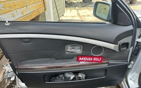 BMW 7 серия, 2003 год, 390 000 рублей, 14 фотография