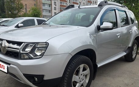Renault Duster I рестайлинг, 2017 год, 1 390 000 рублей, 2 фотография