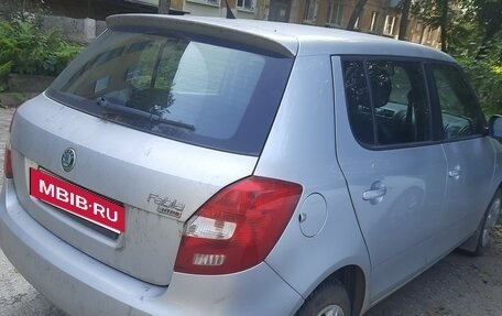 Skoda Fabia II, 2011 год, 450 000 рублей, 4 фотография