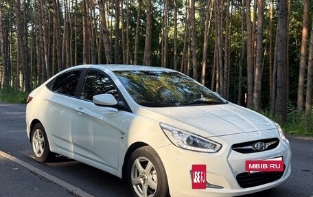 Hyundai Solaris II рестайлинг, 2014 год, 990 000 рублей, 2 фотография