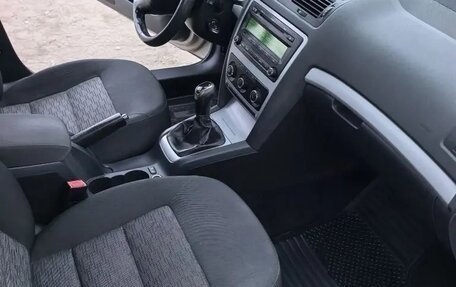 Skoda Octavia, 2012 год, 700 000 рублей, 9 фотография