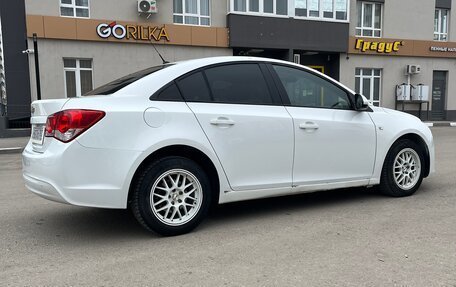 Chevrolet Cruze II, 2013 год, 777 000 рублей, 4 фотография