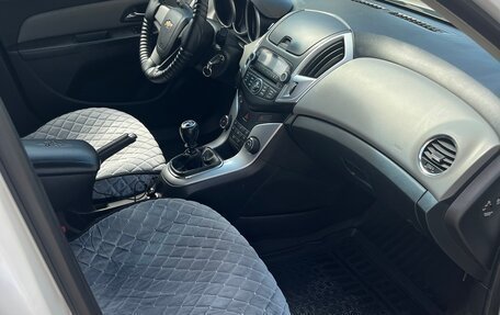 Chevrolet Cruze II, 2013 год, 777 000 рублей, 11 фотография
