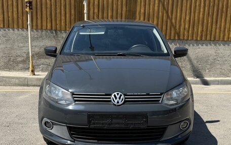 Volkswagen Polo VI (EU Market), 2011 год, 550 000 рублей, 2 фотография