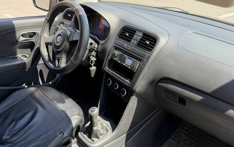 Volkswagen Polo VI (EU Market), 2011 год, 550 000 рублей, 8 фотография