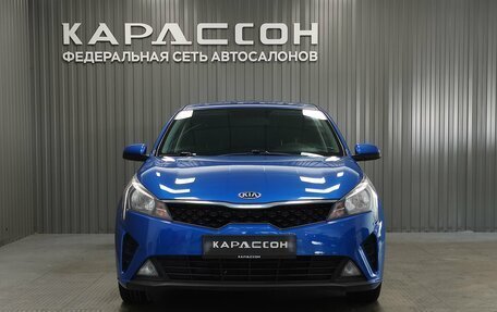 KIA Rio IV, 2021 год, 1 740 000 рублей, 3 фотография