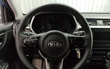 KIA Rio IV, 2021 год, 1 740 000 рублей, 7 фотография