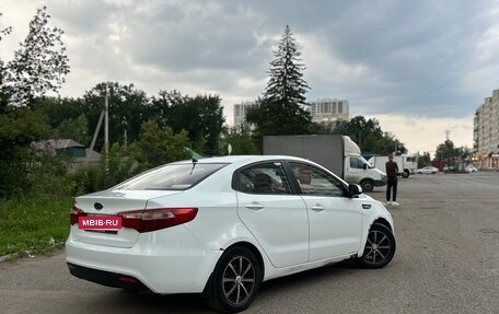 KIA Rio III рестайлинг, 2012 год, 600 000 рублей, 4 фотография