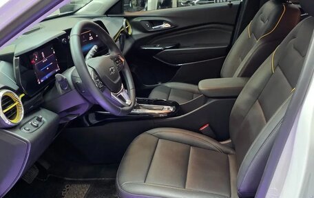 Chevrolet Trax, 2023 год, 2 499 000 рублей, 6 фотография