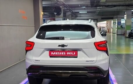 Chevrolet Trax, 2023 год, 2 499 000 рублей, 4 фотография