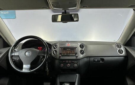 Volkswagen Tiguan I, 2009 год, 999 000 рублей, 12 фотография
