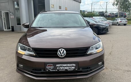 Volkswagen Jetta VI, 2015 год, 1 160 000 рублей, 2 фотография
