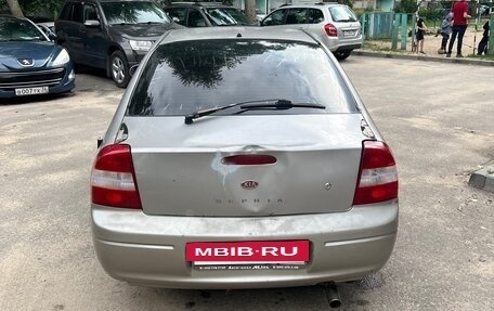 KIA Sephia II, 2001 год, 48 000 рублей, 3 фотография