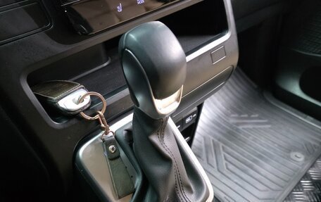 Hyundai Staria, 2023 год, 3 550 000 рублей, 9 фотография