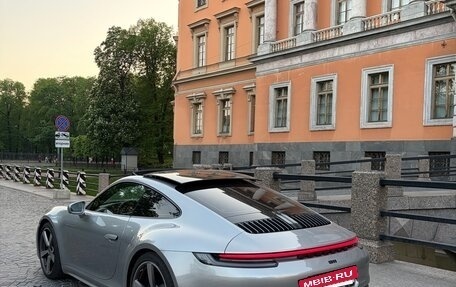 Porsche 911, 2024 год, 17 000 000 рублей, 3 фотография