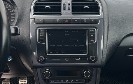 Volkswagen Polo VI (EU Market), 2018 год, 1 100 000 рублей, 11 фотография