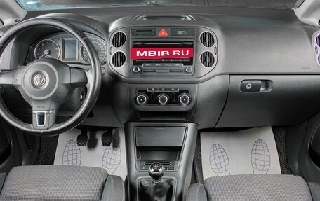 Volkswagen Golf Plus II, 2011 год, 799 000 рублей, 13 фотография