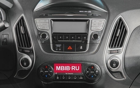 Hyundai ix35 I рестайлинг, 2013 год, 1 099 000 рублей, 17 фотография