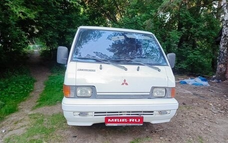 Mitsubishi L300 II, 1989 год, 299 990 рублей, 1 фотография