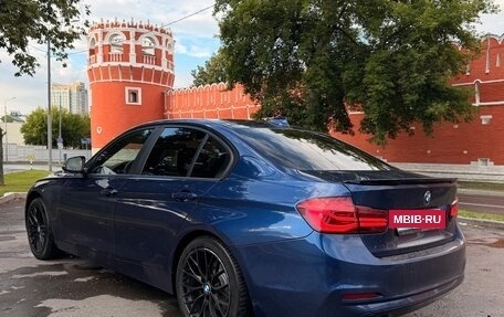 BMW 3 серия, 2018 год, 1 760 000 рублей, 7 фотография