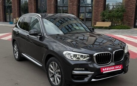 BMW X3, 2018 год, 2 490 000 рублей, 3 фотография
