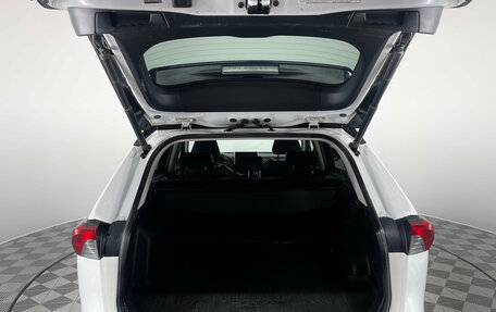 Toyota RAV4, 2021 год, 3 260 000 рублей, 11 фотография