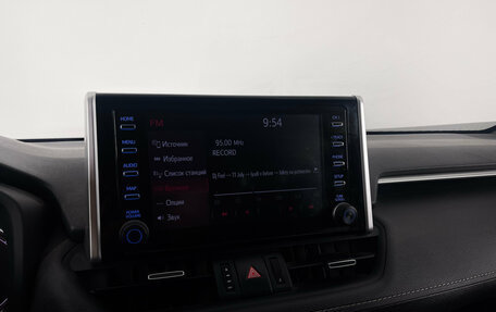Toyota RAV4, 2021 год, 3 260 000 рублей, 15 фотография