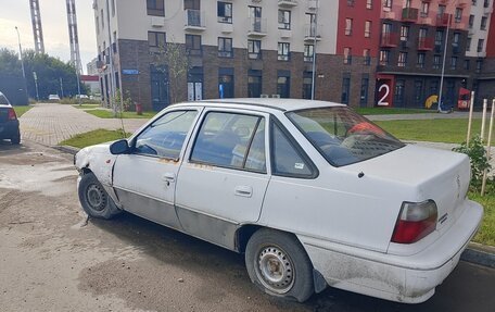 Daewoo Nexia I рестайлинг, 2002 год, 65 000 рублей, 2 фотография