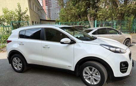 KIA Sportage IV рестайлинг, 2016 год, 2 070 000 рублей, 3 фотография