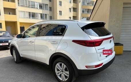 KIA Sportage IV рестайлинг, 2016 год, 2 070 000 рублей, 5 фотография
