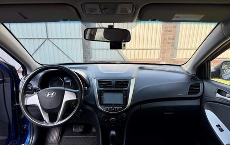 Hyundai Solaris II рестайлинг, 2013 год, 900 000 рублей, 10 фотография