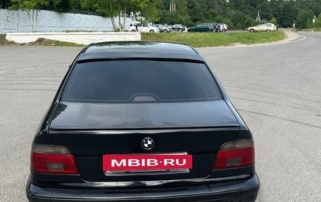 BMW 5 серия, 2002 год, 650 000 рублей, 11 фотография