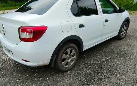 Renault Logan II, 2015 год, 625 000 рублей, 5 фотография