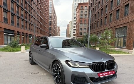 BMW 5 серия, 2020 год, 4 250 000 рублей, 2 фотография
