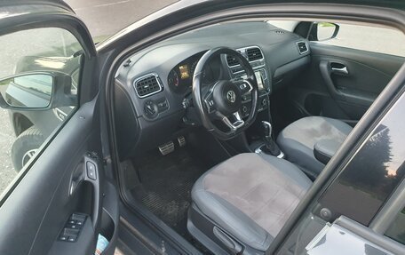 Volkswagen Polo VI (EU Market), 2018 год, 1 200 000 рублей, 7 фотография