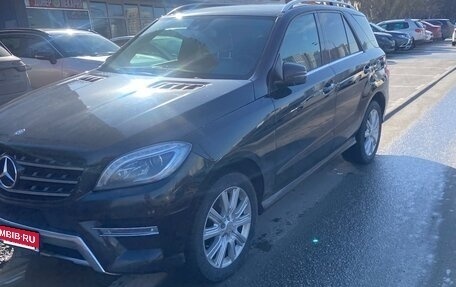 Mercedes-Benz M-Класс, 2013 год, 2 400 000 рублей, 15 фотография