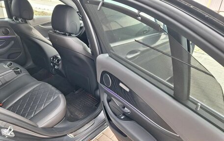 Mercedes-Benz E-Класс, 2017 год, 4 200 000 рублей, 15 фотография