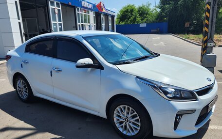 KIA Rio IV, 2018 год, 1 050 000 рублей, 19 фотография
